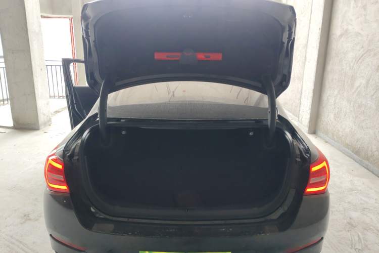 Used Hongqi H5 2020 1.5T DCT Flagship Edition
