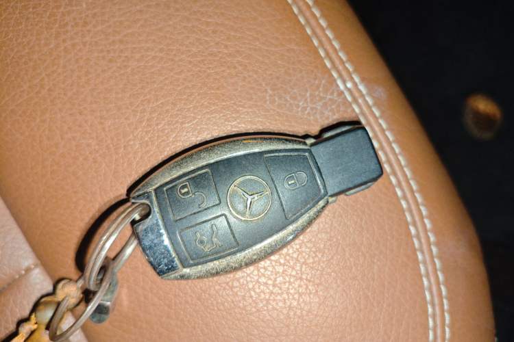 Used Mercedes-Benz CLS 2016 CLS 320 Elegant Edition Vehicle Key