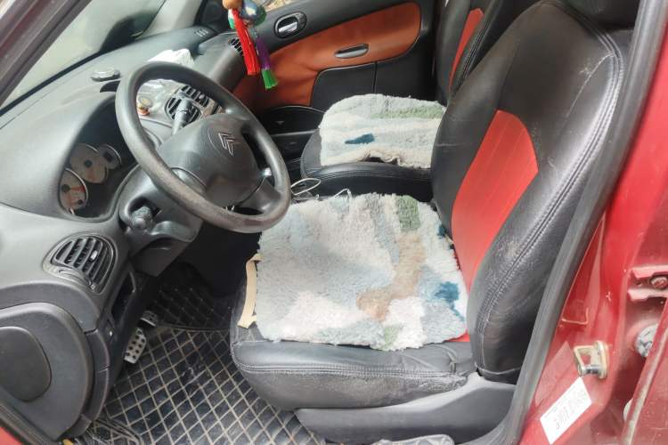 Used Citroen C2 2012 1.6L Automatic Sport Model Left Front Seat