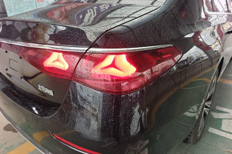 Used Mercedes-Benz E-Class 2025 Facelift E 300 L Luxury Edition