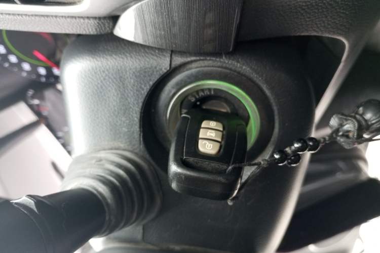 Used Chevrolet Captiva 2010 3.2 AT 7-Seater Flagship Edition
