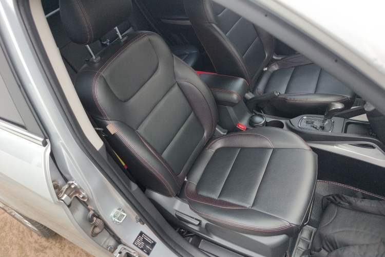 Used Changan CS35 2015 1.6L Automatic Luxury Model China IV Standard