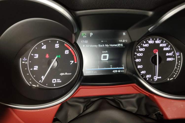 Used Alfa Romeo Stelvio 2017 2.0T 280HP Luxury Edition Instrument Cluster