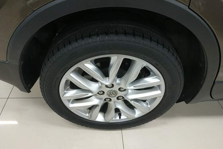 Used Buick Envision 2018 28T Four-Wheel Drive Luxury Model
