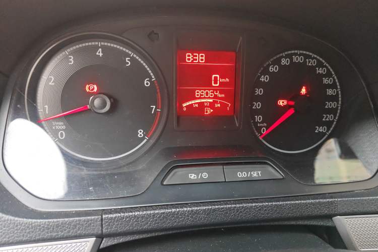 Used Volkswagen Jetta 2015 Zhuihui Edition 1.6L Manual Comfort Model