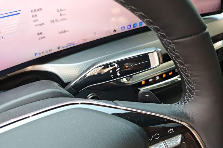 Used Cadillac XT5 2025 2.0T Luxury Version Gear Lever