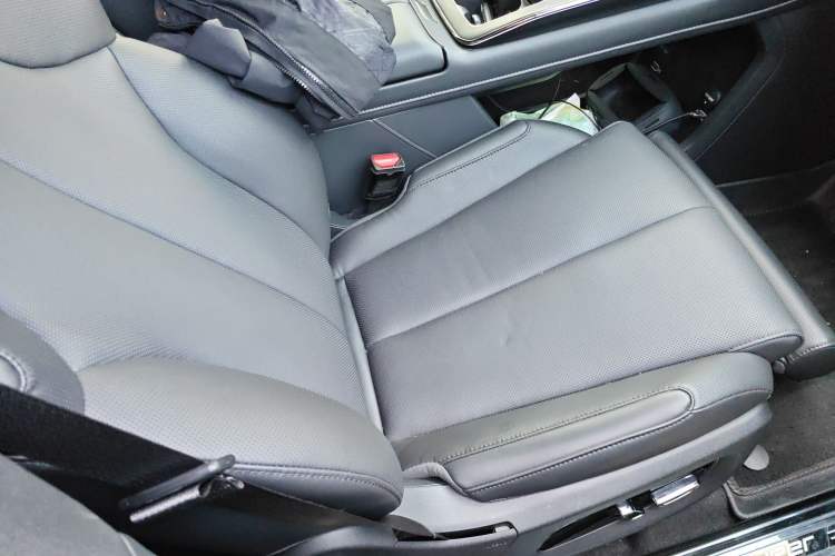 Used Hyptec HT 2023 670 Rear-Drive Ultra-High-Voltage NDA Version