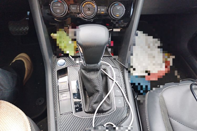 Used Volkswagen Tiguan L 2020 330TSI Automatic Two-Wheel Drive Smart Luxury Edition China VI Standard