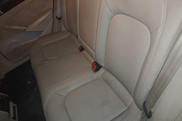 Used Volkswagen Passat 2013 1.8TSI DSG Prestige Edition Left Rear Seat