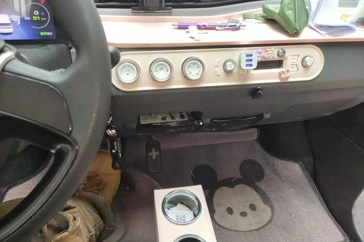 Used Wuling Hongguang MINIEV 2022 Macaron Premium Model – Lithium Iron Phosphate