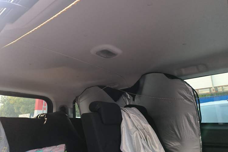 Used JAC Refine M3 2025 PLUS 1.8L Manual Classic Edition 7 Seats