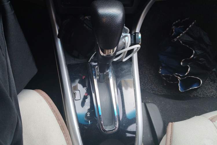 Used Honda Crider 2013 1.8L automatic comfort version