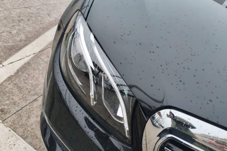 Used Mercedes-Benz E-Class 2019 Restyled E 300 L Luxury Edition
