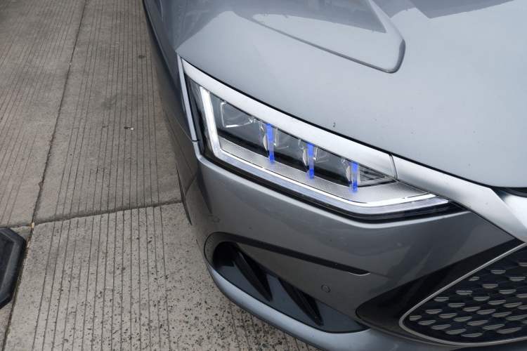 Used BYD Han 2022 DM-i 121KM Prestige Model
