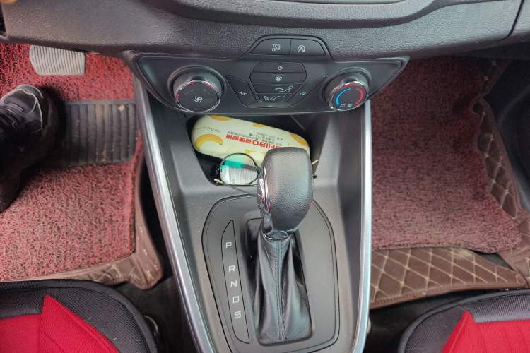 Used Ford Escort 2019 Revised 1.5L Automatic ZhiXiang Version (Tire Pressure Monitoring) China VI Standard
