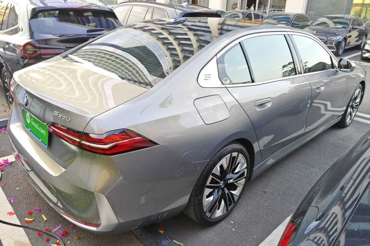 Used BMW 5 Series 2024 530Li Luxury Package Premium Edition