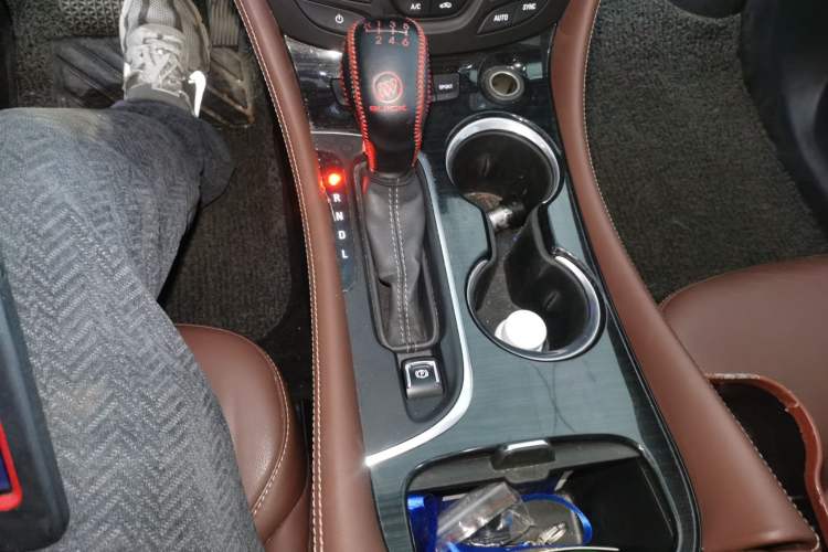 Used Buick Envision 2018 28T Four-Wheel Drive Luxury Model