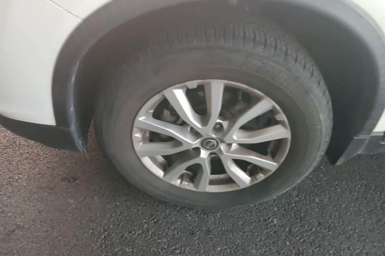Used Nissan X-Trail 2020 2.0L XL ITS CVT 2WD SmartConnect Comfort Edition Left Front Wheel Hub
