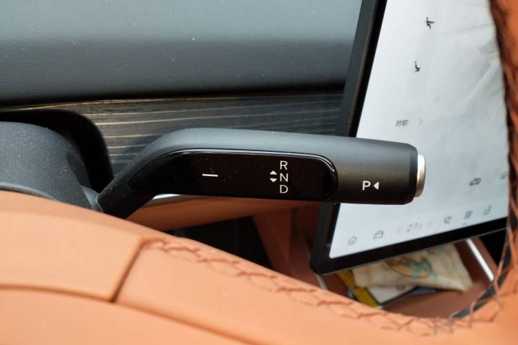 Used ONVO L60 2024 60 kWh All-Wheel Drive
