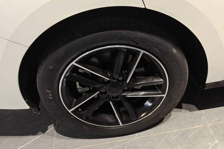 Used AION RT 2025 650 Zhijihao Edition Exterior 5