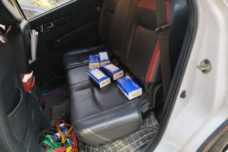 Used HYOSOW S3 2014 1.5L Luxury Version China IV Emission Standard
