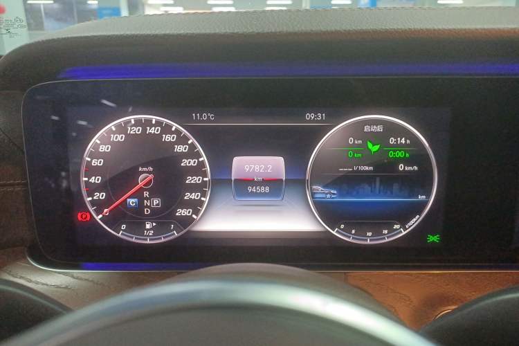 Used Mercedes-Benz E-Class 2020 Facelift E 260 L
