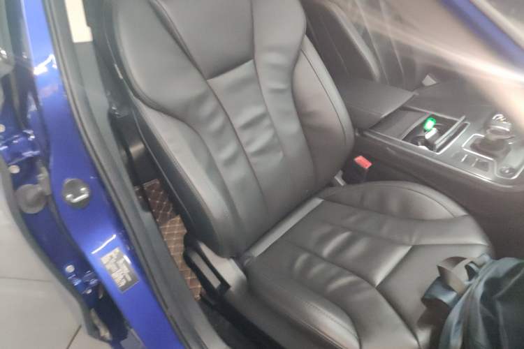 Used Hongqi H5 2022 Classic Model Facelift 1.5T DCT Qiyun Edition Right Front Seat