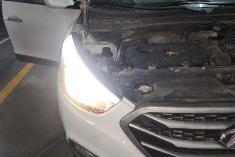 Used Hyundai ix35 2013 2.0L Automatic 4x4 Intelligent GLS China IV Standard
