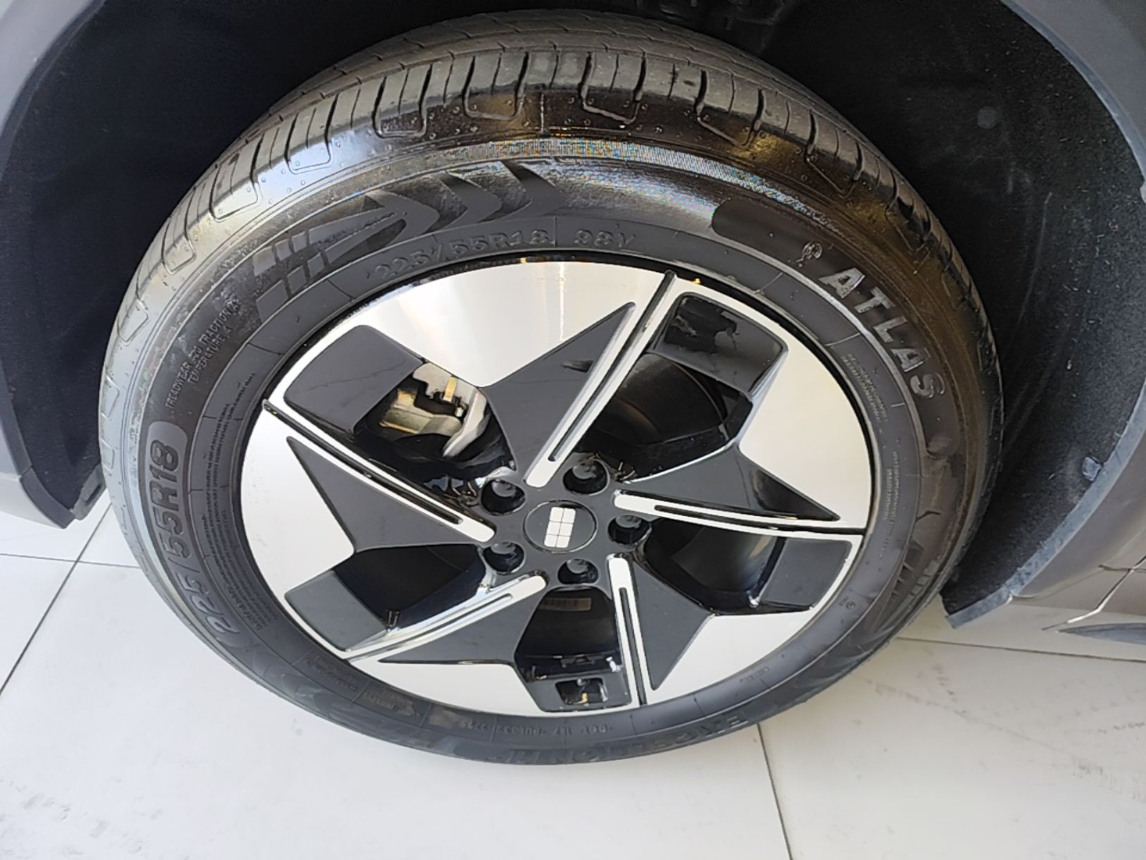 Geely Galaxy E5 2026 Model 610km Exploration+ Edition — снимка 10