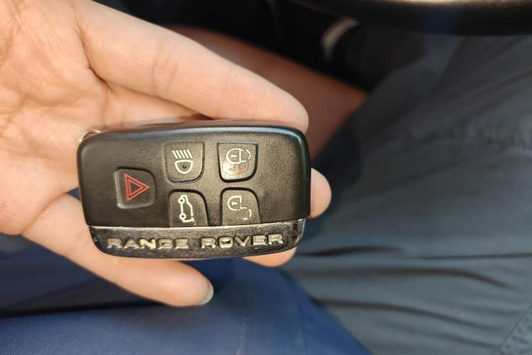 Used Land Rover Range Sport 2017 3.0 SE European Version Vehicle Key