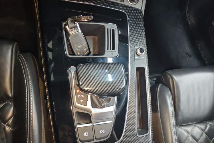 Used Audi Q5L Sportback 2021 45 TFSI Prestige Edition Gear Lever