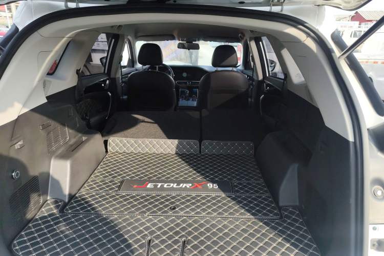 Used JETOUR X95 2020 1.5T Manual Free Edition 5-Seater