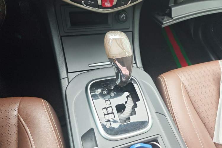 Used BYD S7 2016 2.0T Automatic Prestige Edition
