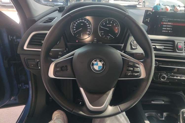 Used BMW 1 Series 2020 120i Fashion Model Steering Wheel