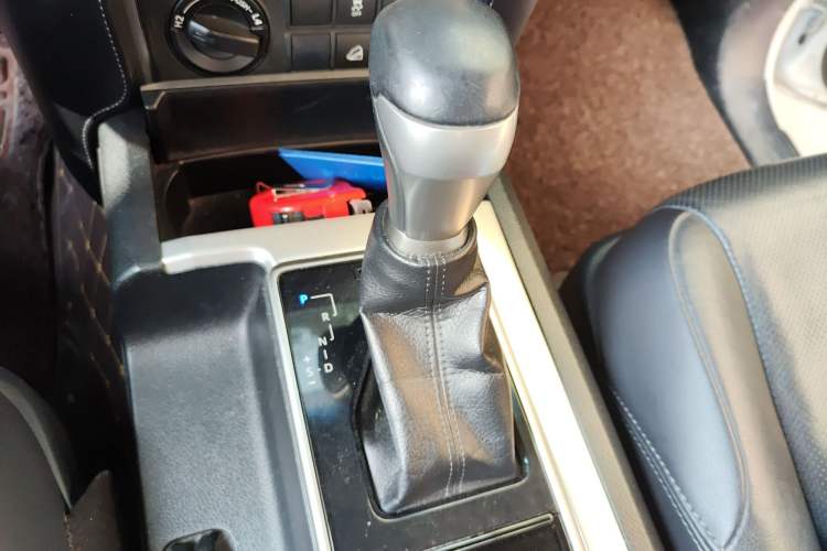 Used Toyota Prado 2018 3.5L Automatic TX-L with Rear-Mounted Spare Tire
