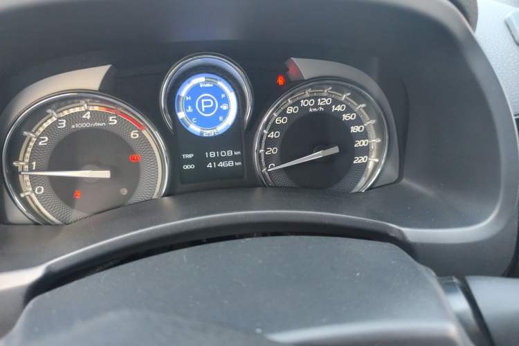Used Isuzu mu-X 2020 1.9T Diesel Automatic 4x4 Enjoyment Edition 5 Seats China VI Standard
