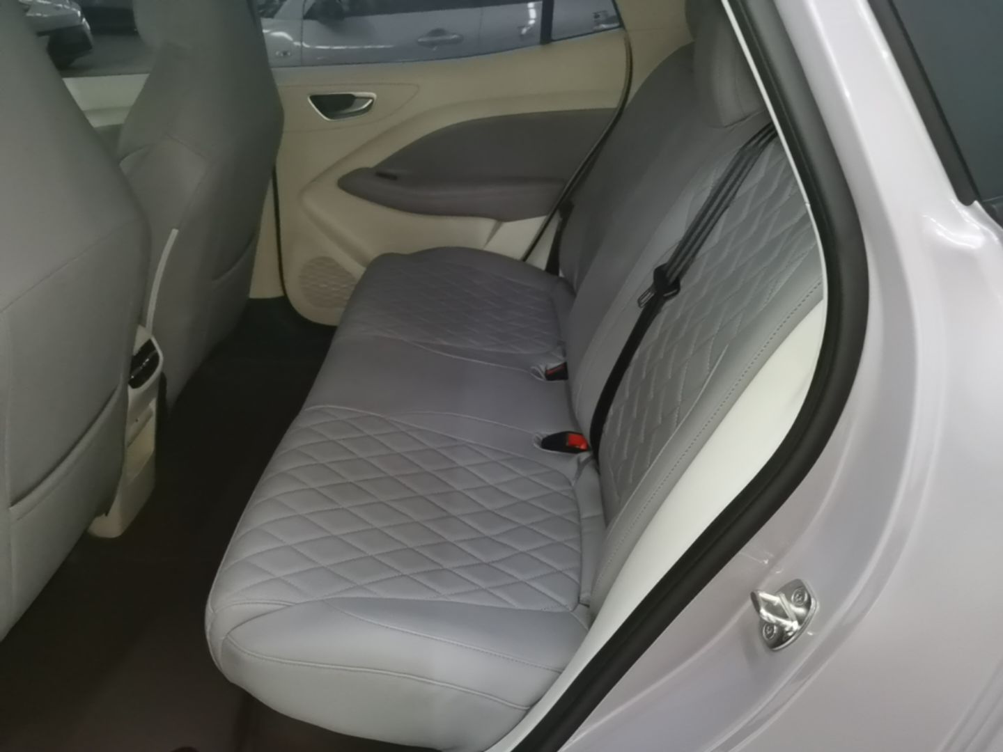 MG 4 EV 2026 Model 437 All-in-One Edition — снимка 20