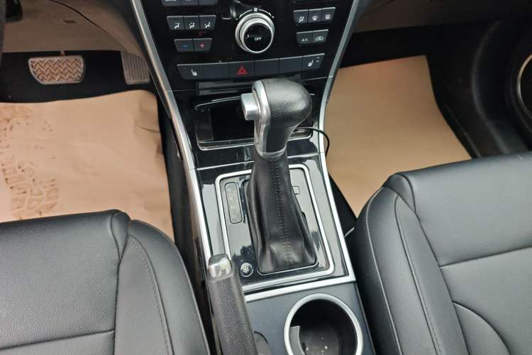 Used Haval H2 2016 Red Label 1.5T Automatic Two-Wheel Drive Elite Model