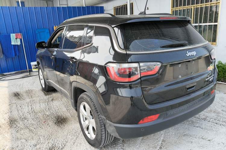 Used Jeep Compass 2017 200T Automatic Family Edition Rear Left 45 Deg