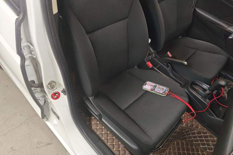 Used Honda Fit 2018 1.5L CVT Comfort Sunroof Version