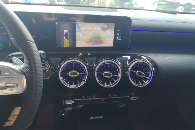 Used Mercedes-Benz A-Class 2020 Restyled A 200 L Sport Sedan Fashion Version