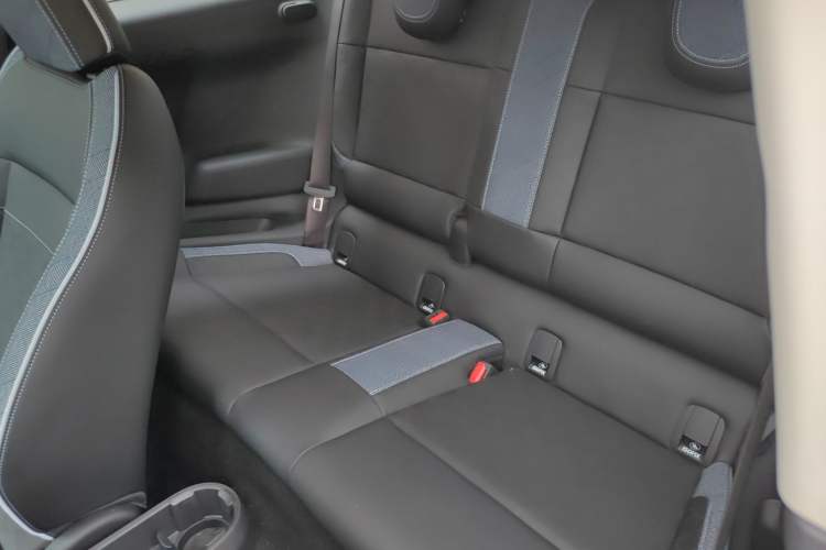 Used MINI Electric MINI COOPER 2024 452km COOPER SE Artist