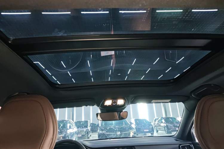 Used Volvo S60 2023 B4 Zhiyuan Luxury Edition
