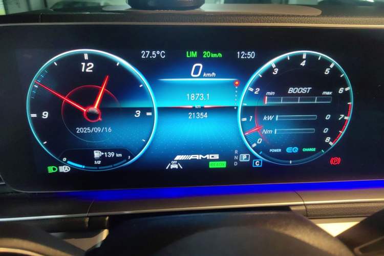 Used Mercedes-Benz GLE AMG 2020 AMG GLE 53 4MATIC+ Odometer Close Up