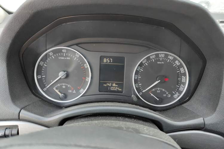 Used Skoda Octavia 2012 1.6L Automatic Yijun Edition Instrument Cluster