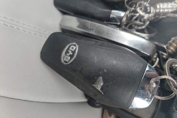 Used BYD Song PLUS New Energy 2025 DM-i Intelligent Driving 112KM Prestige Model Vehicle Key