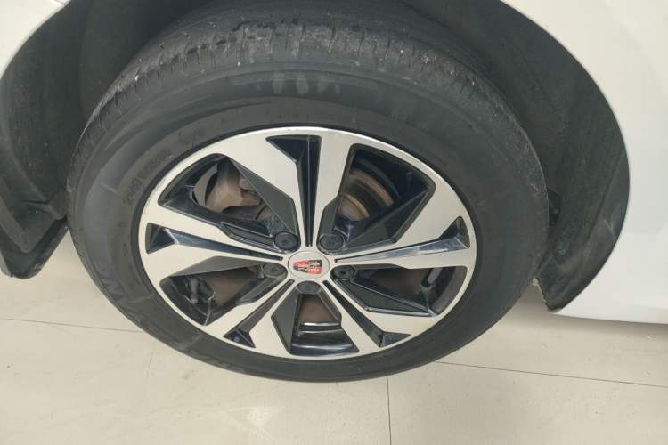 Used Roewe 360 2017 1.5L Automatic Luxury Edition