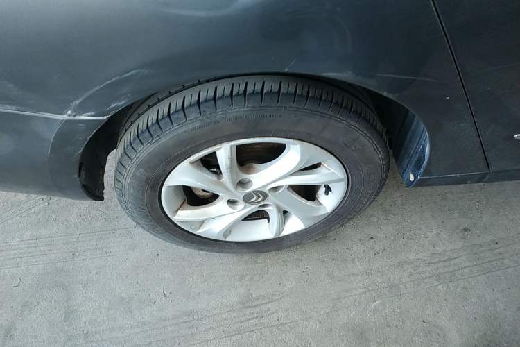 Used Citroen Elysee 2014 1.6L Manual Comfort Model Right Rear Wheel Hub