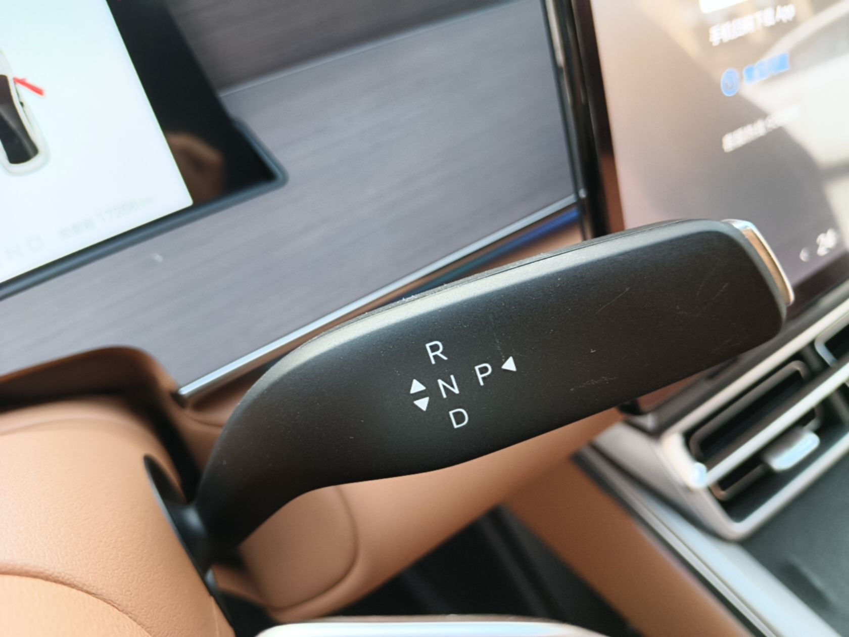 BYD Han L 2025 EV Four-Wheel Drive LiDAR Flagship Model — снимка 16