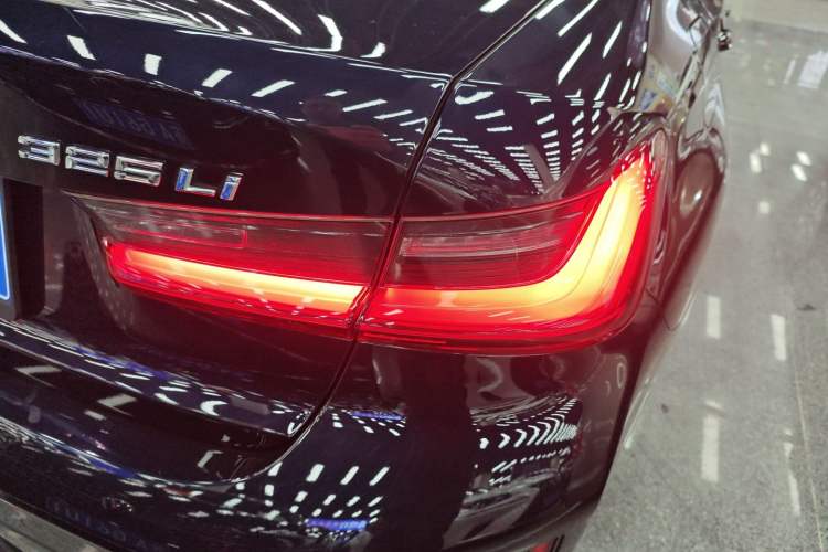 Used BMW 3 Series 2023 325Li M Sport Package Right Rear Taillight